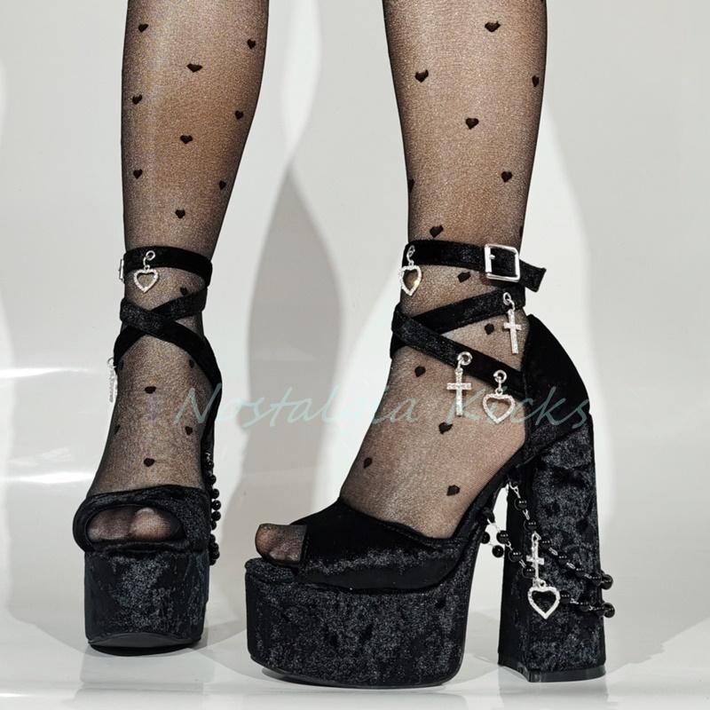 Gothic Black Velvet Platform H - Street Fashion Dress recension och pris