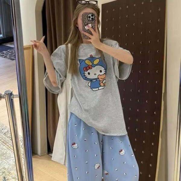 Short Sleeved Hello Kitty Prin - Street Fashion Us recension och pris