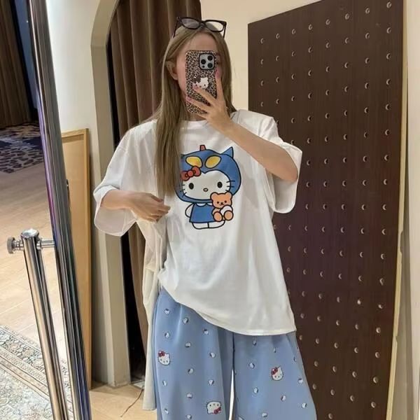 Short Sleeved Hello Kitty Prin - Street Fashion Us recension och pris