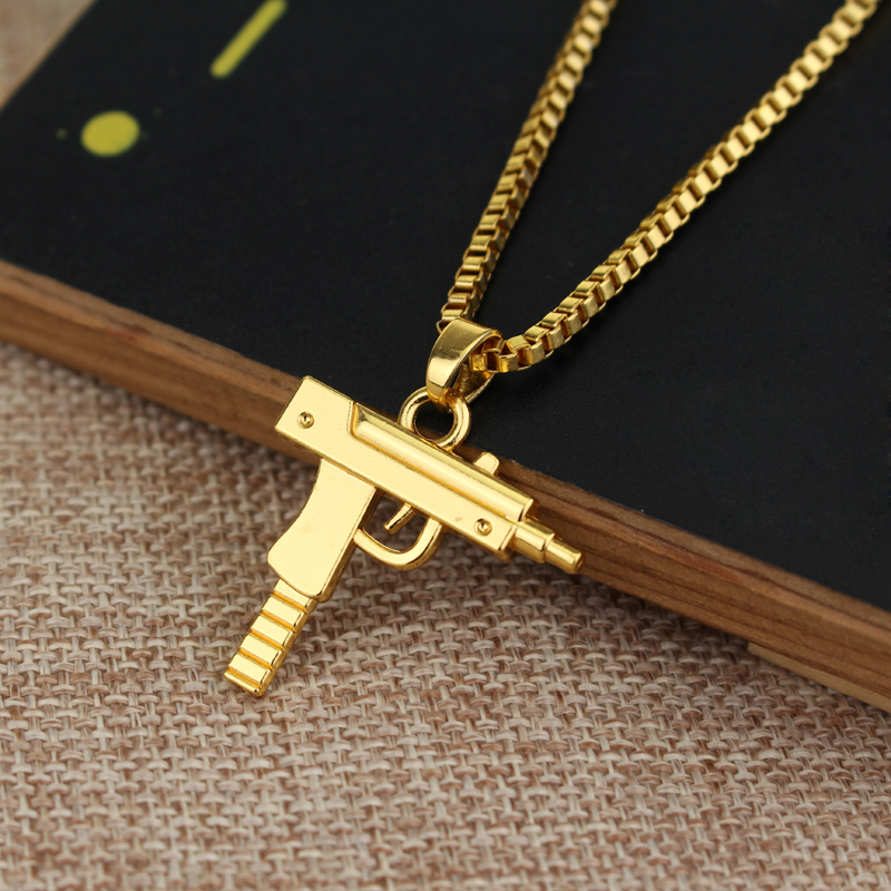 Trendy Uzi Gun Shaped Pendant  - Street Fashion Necklace recension och pris