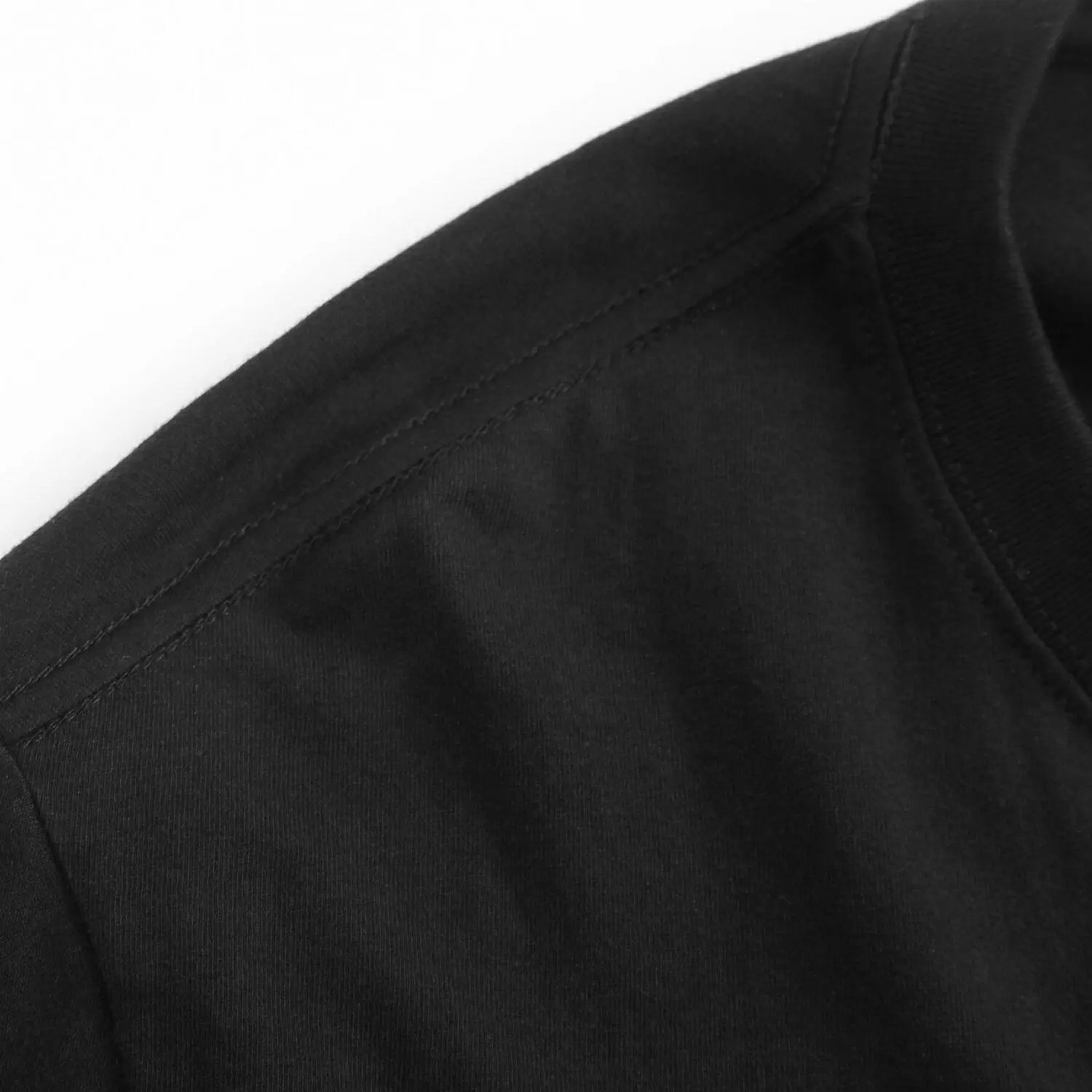 [180g Premium Vintage Print T- - Street Fashion Essentials recension och pris